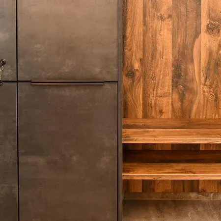 Edelschwarz Appartamento